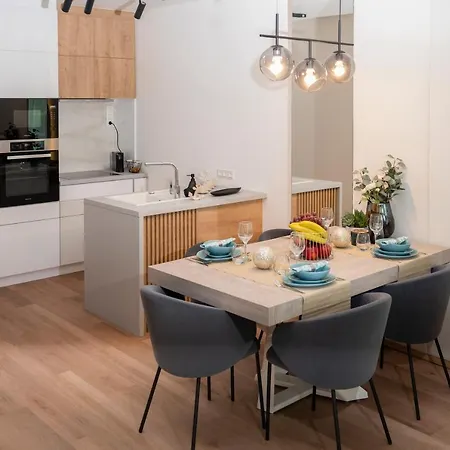 Napfeny شقة فندقية 4*