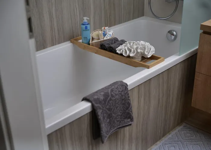 Napfeny 巴拉通雷勒